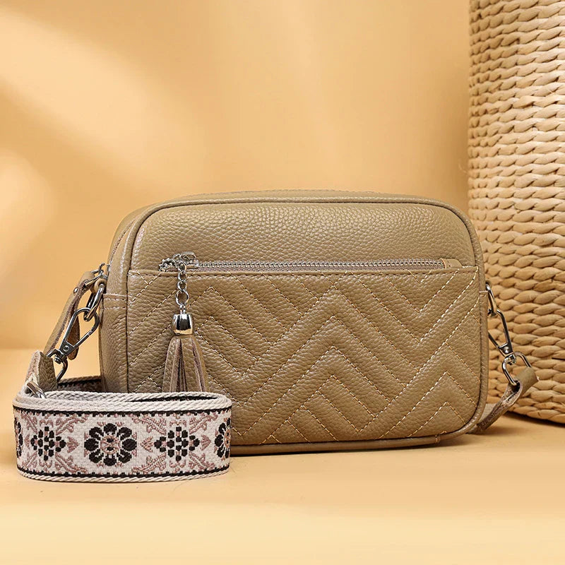 Bianca | Hienostunut Nahkakäsilaukku