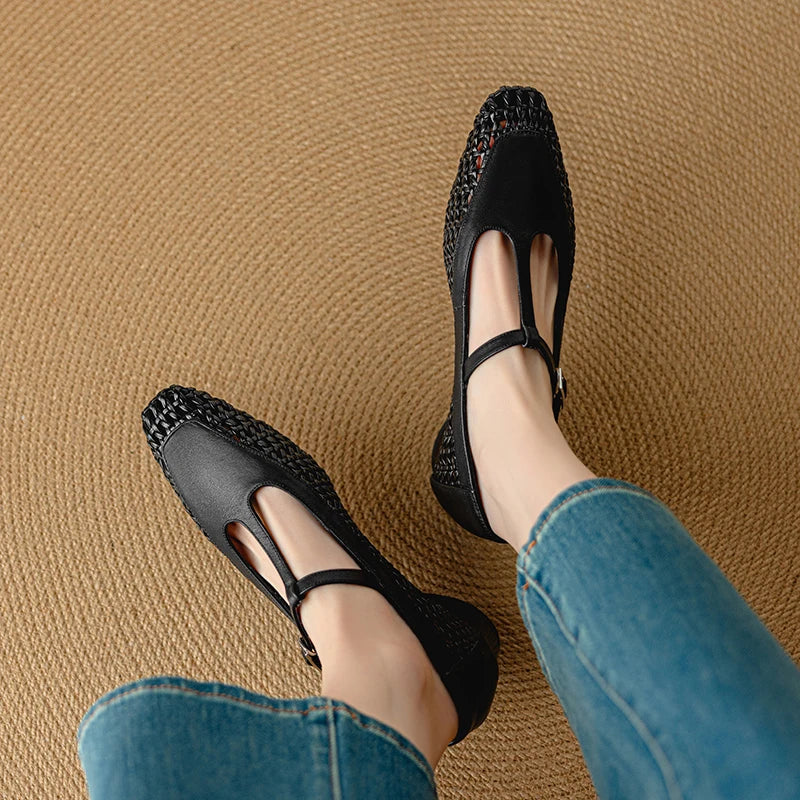 Sisu ™| Galnora Mary Janes